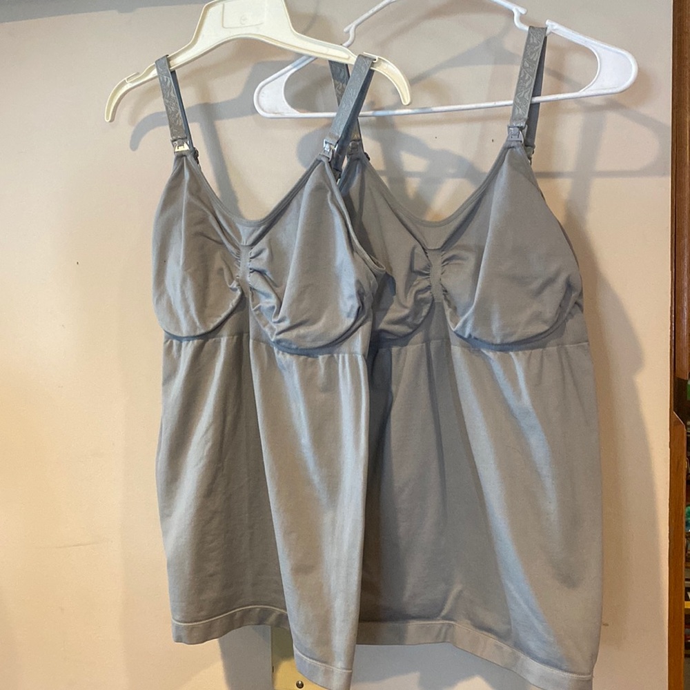 Two Kindred Bravely clip down nursing tanks XL busty